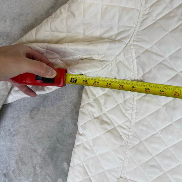 Chico's Quilted Jacket Off White Coat Tortoise Buttons Women’s size 3 - Picture 5 of 5